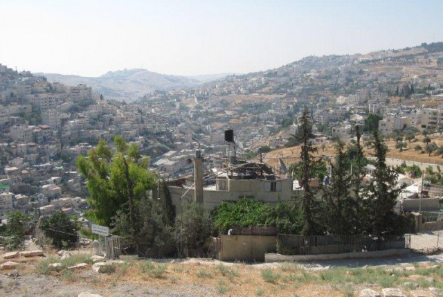 ירושלים - מסגד לא חוקי בשטח בית קברות בתחום גן לאומי סובב חומות (1)