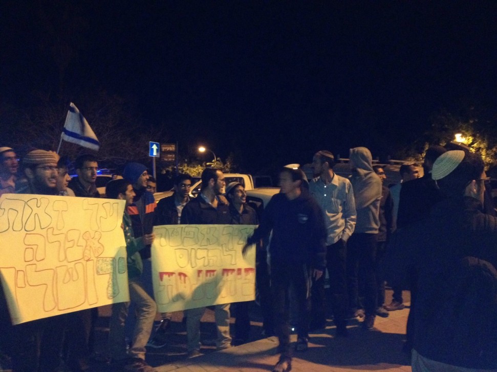 df931199-d4a4-4615-ba93-4133da9a5868