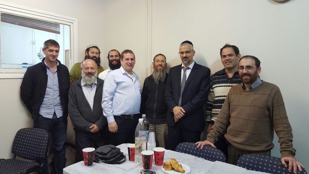 Aq-cocSbm3bfr-AdLTzHihbu-ZUo1cE-S2mSgpUPNog-