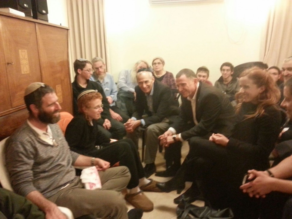 AilritBoYvU0nX4_FNu_YFcYxAGBrij2OdvuX2vsV6-X