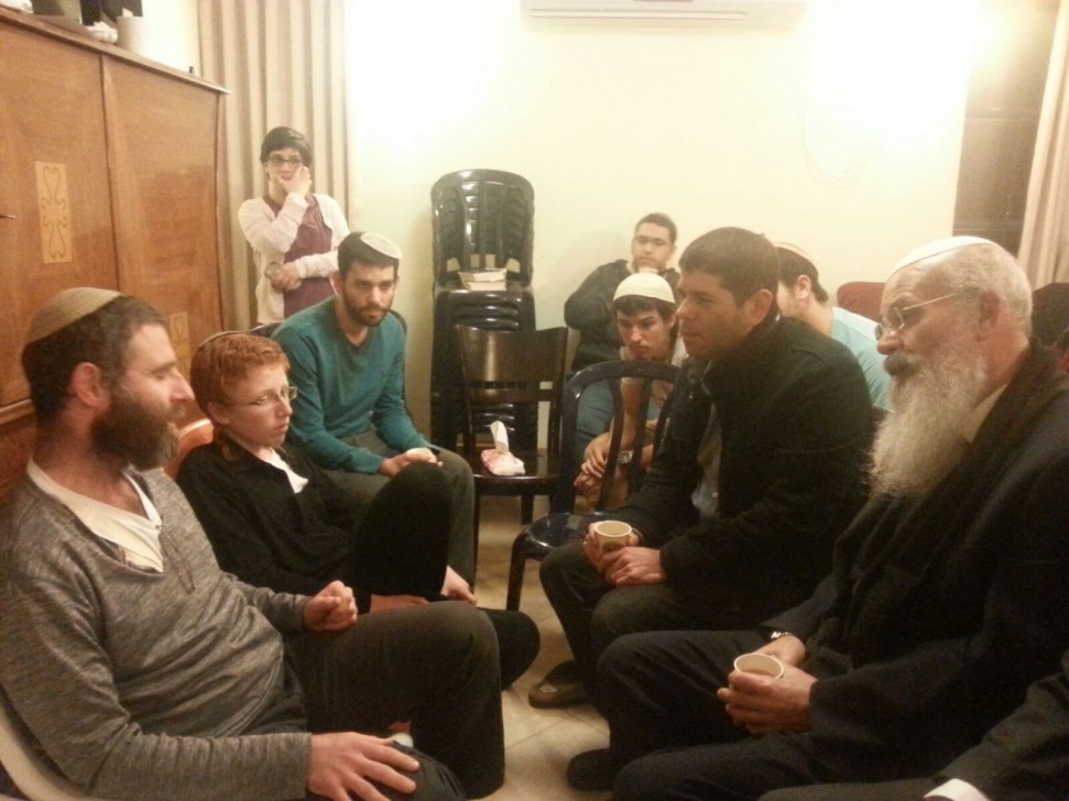 Aq0tJF-T6C2VWDBusDq5hiQD6uvxbrtW50mI7tf96DtI