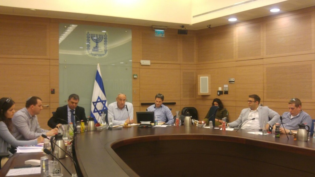 Am0vdvFQaFX_mL2HYYDv_XfV8yL4tziAodq9bDGxHj2t