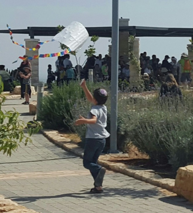 90830fa4-0c4d-4d88-8ca5-55d23eab732a