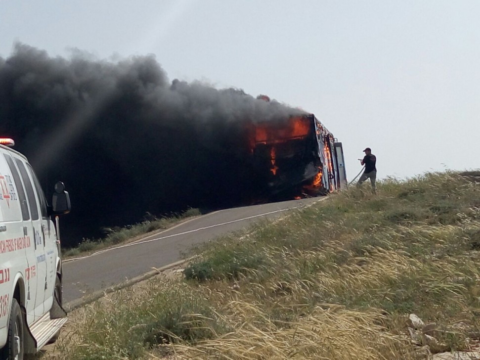 AoNGjfAc7sThMyB7Nvh-1Zakb5-dXEuioSe0auNEskDn