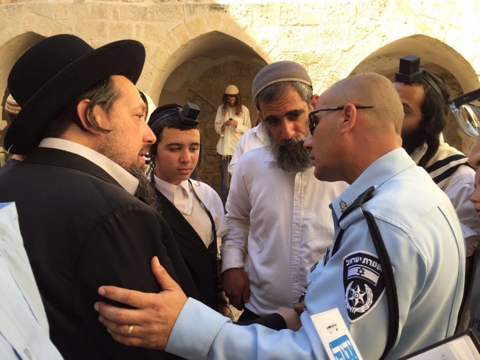 WhatsApp-Image-20160620 (1)