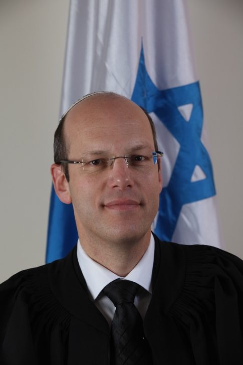 רם וינוגרד אתר בית המשפט