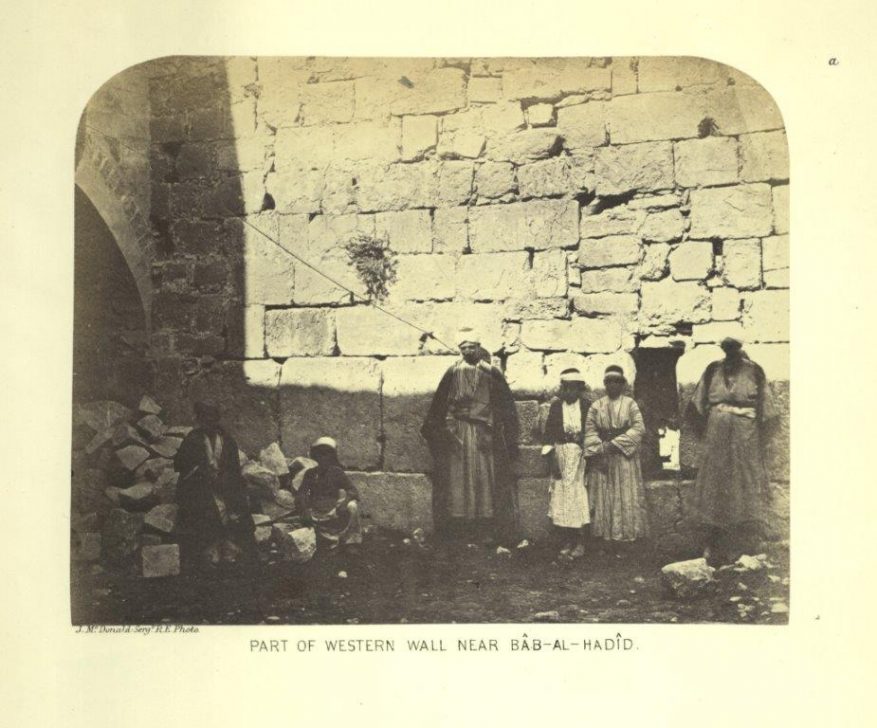 מקדונלד 1965, ספרייה לאומית