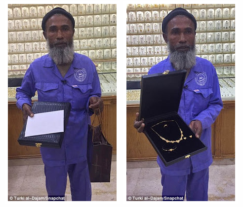 קיבל מתנות רבות מהגולשים צילום מסך )