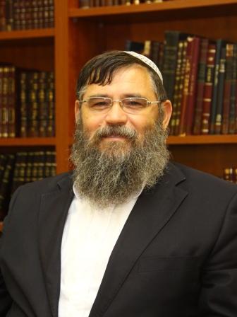 30 לפטירתו: הרב אלישע- מעצים שיח ה'אנחנו'