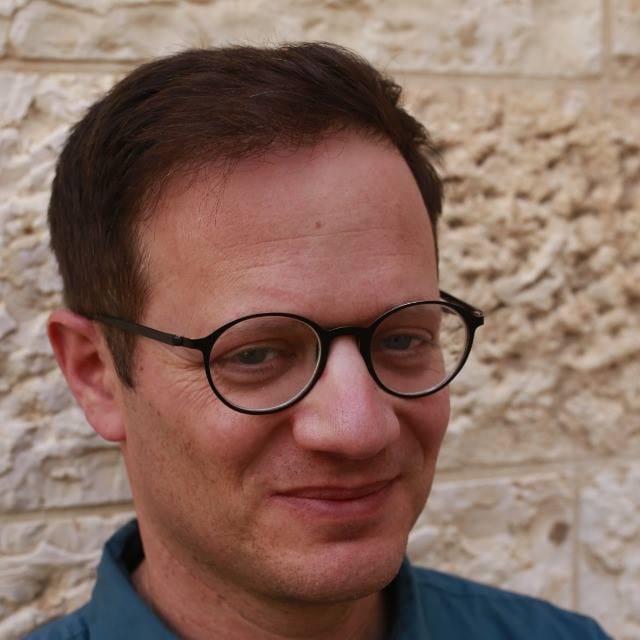 לזכר הדמות המשפיעה ביותר בתרבות הישראלית