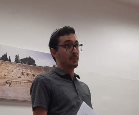   אני כותב כי פעם לא ידעתי שאני קיים