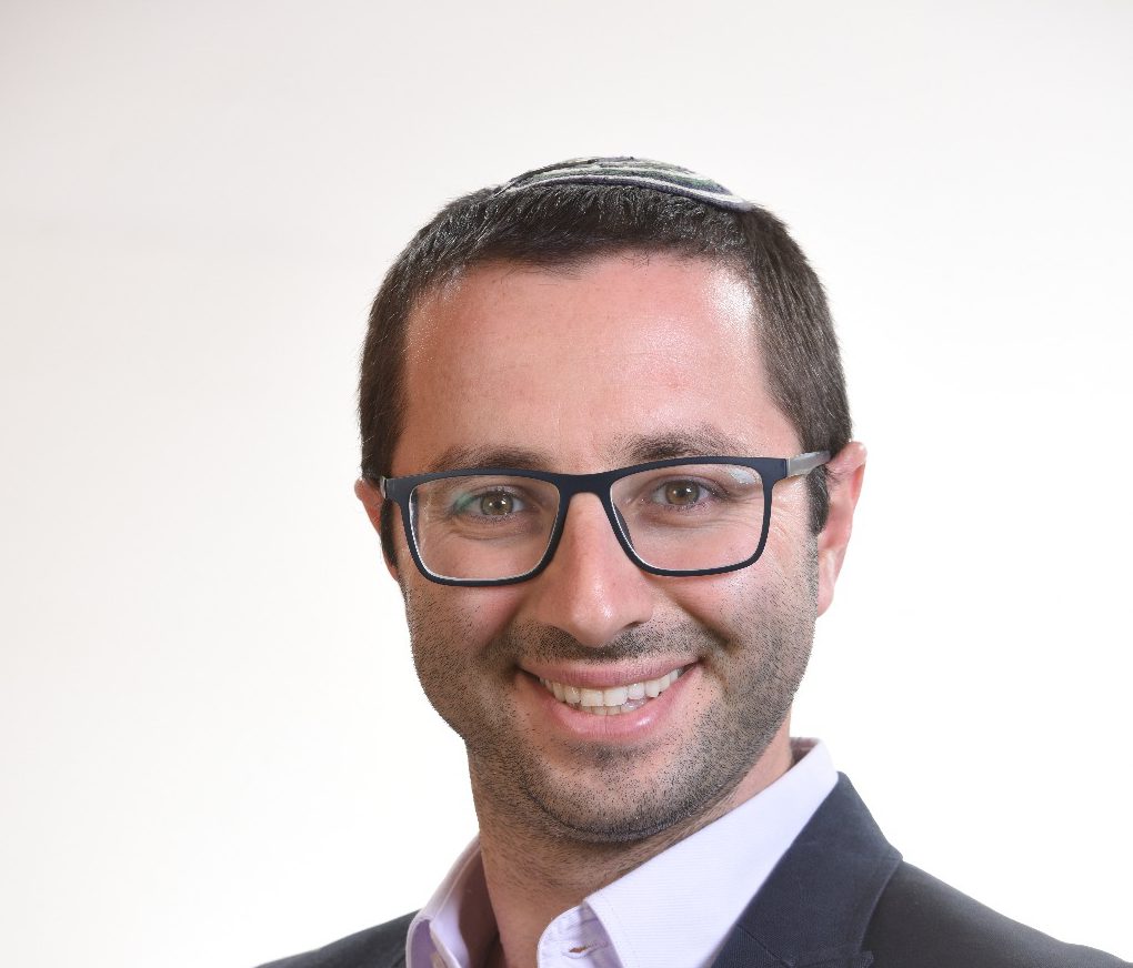 זהות רוסית ודתית: קושניר מחזיר אותנו לשנות ה-90