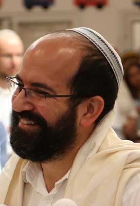 הצגת הרב משאש כמקל הוא עיוות של האמת/ תגובה לעידית סילמן