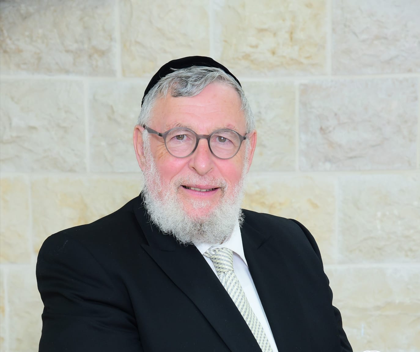 אנו בשפל רוחני; בקואליציה מבזים את היהדות