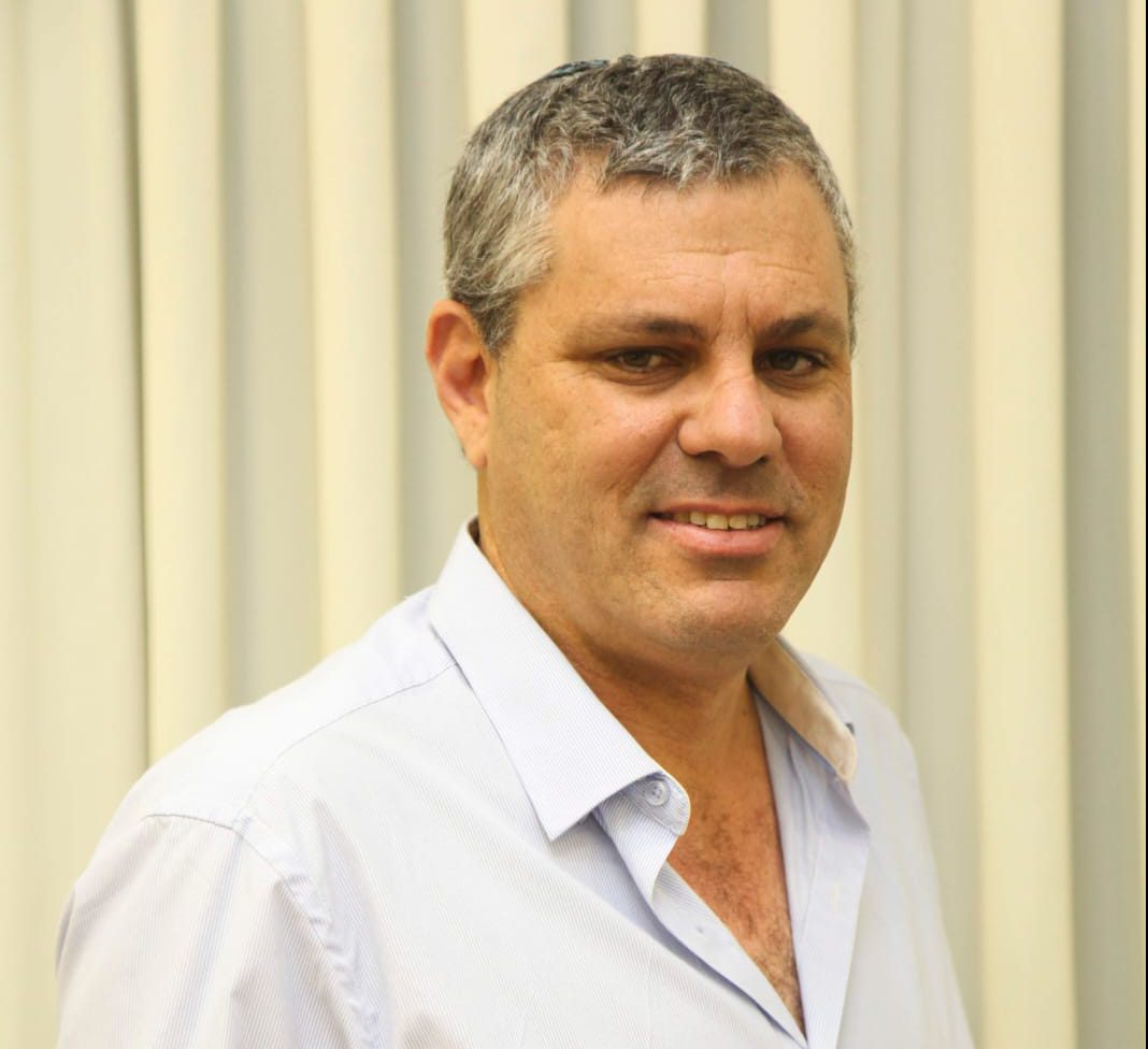 איש בצלם: סוס טרויאני במרכז הרצל?