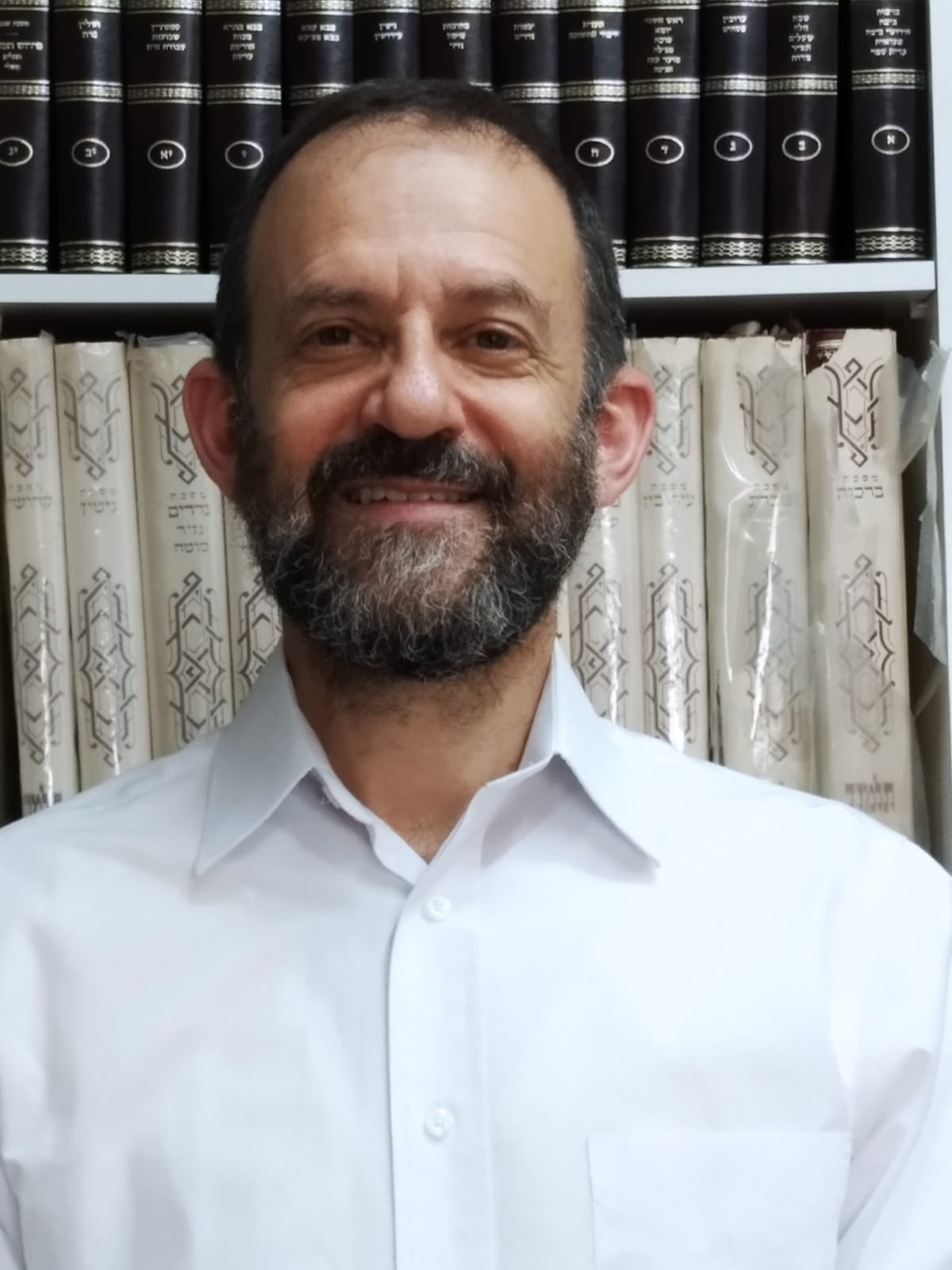 לא חרבה ירושלים אלא שביזו בה תלמידי חכמים