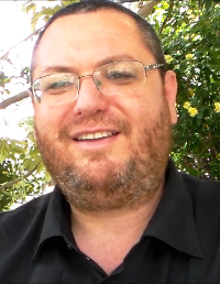 להיכן נעלמו הגברים? תשובה לאמילי עמרוסי