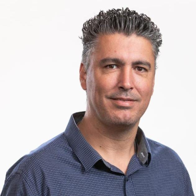 הויכוח לא היה על כיסאות, אלא על דרך של 100 שנה