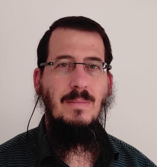 מה שלרב אמנון בזק מותר לרב דרוקמן אסור?