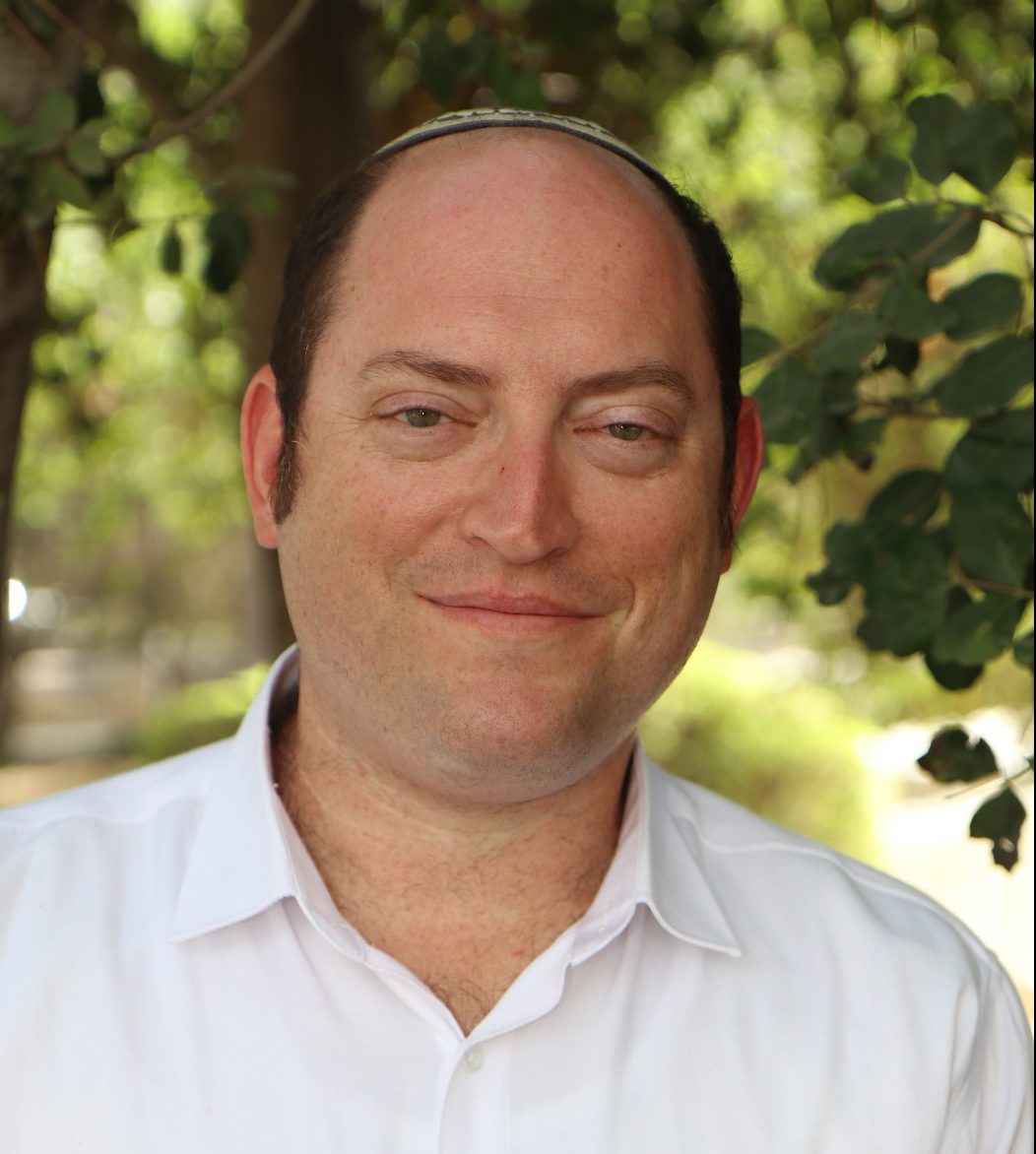 לזכרו של ניצול השואה אשר ויינגרטן שצמח מחדש בלוד