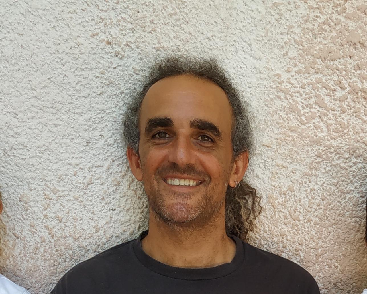 שגרירים של הסברה; עזרו לנו לחזור ולהתפרנס