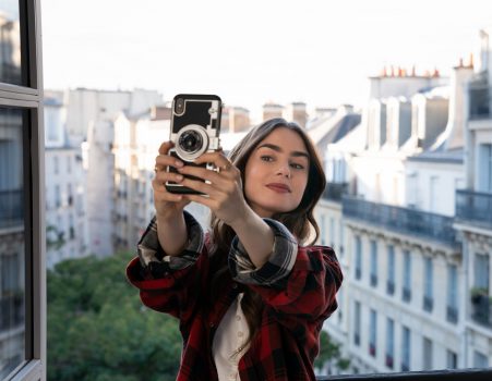 אמילי בפריז