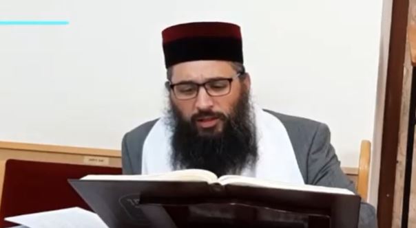 3 הערות על סדרת הספרים של הרב יעקב אריאל