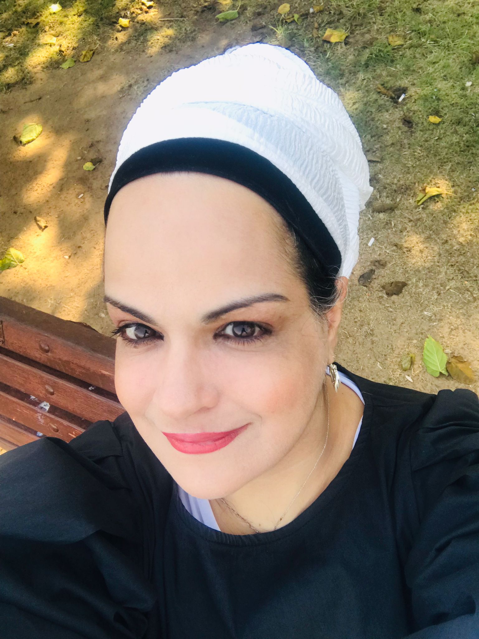 שקרים וליטופים: על הראיונות של בנט בטלוויזיה