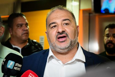 מנסור עבאס. ארכיון (צילום: אבשלום ששוני, פלאש 90)