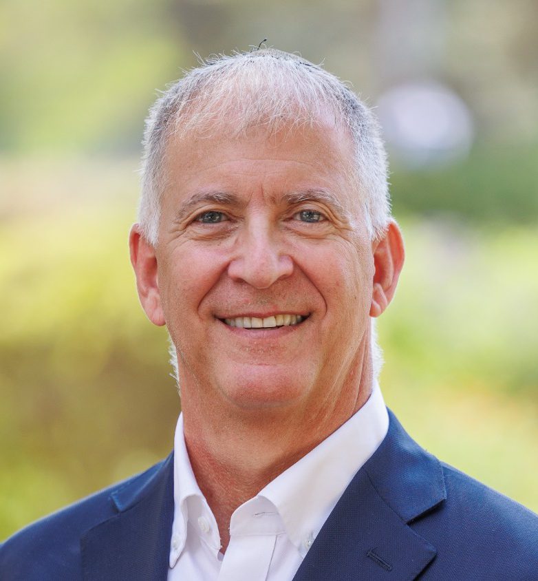 מדינה פחות דמוקרטית, היא גם פחות יהודית