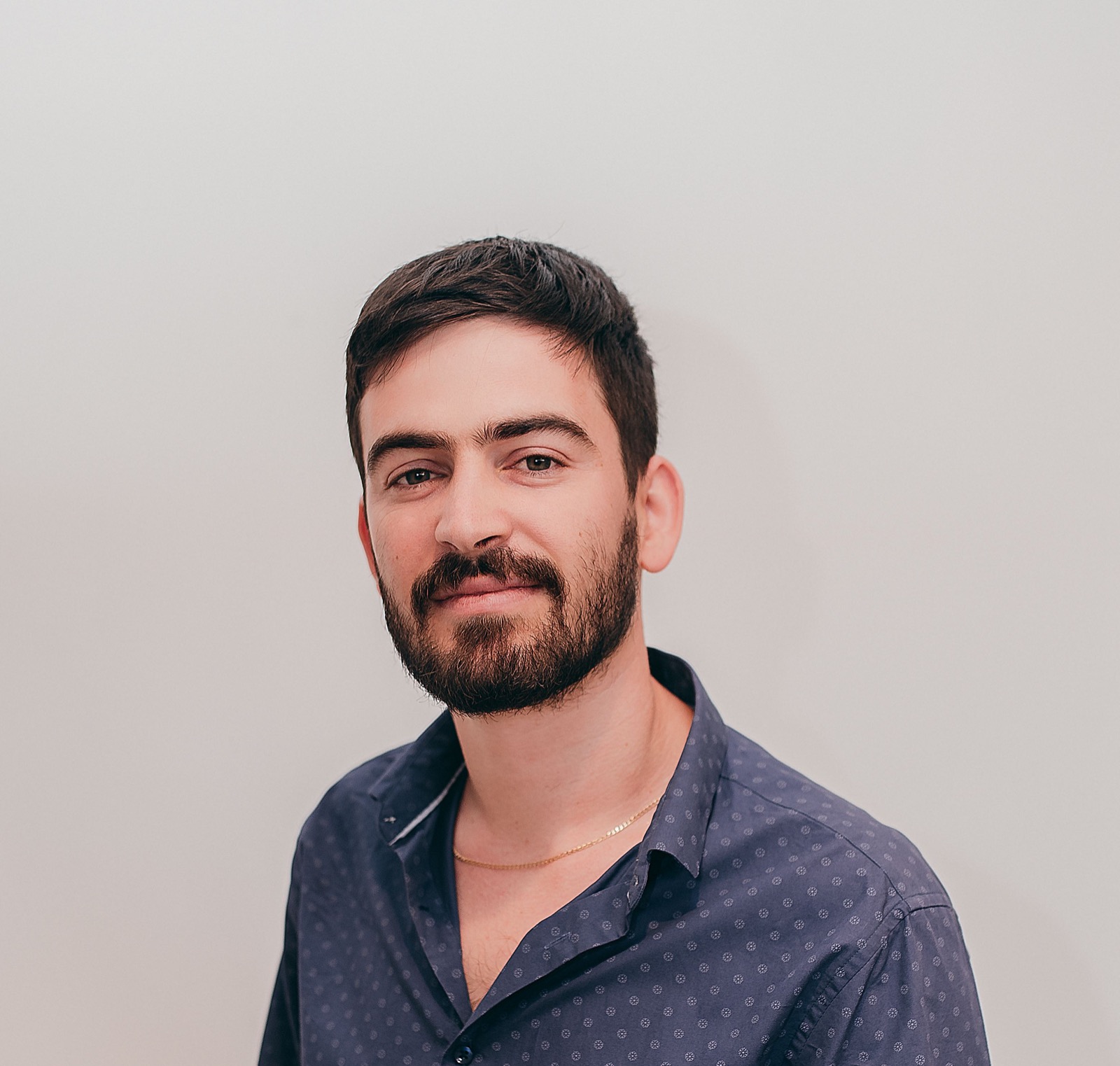 הכותרות זועקות ״הונאת ההגירה״, אבל היכן האמת?