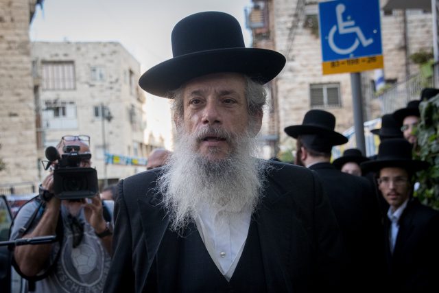 חנוך זייברט