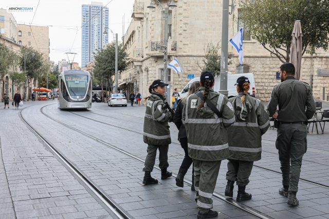 שומרים על עיר הבירה ירושלים • צילום: ארנון בוסאני
