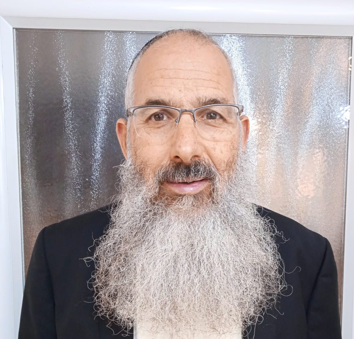 "את אחיי אנוכי מבקש, הגידה נא לי איפה הם"