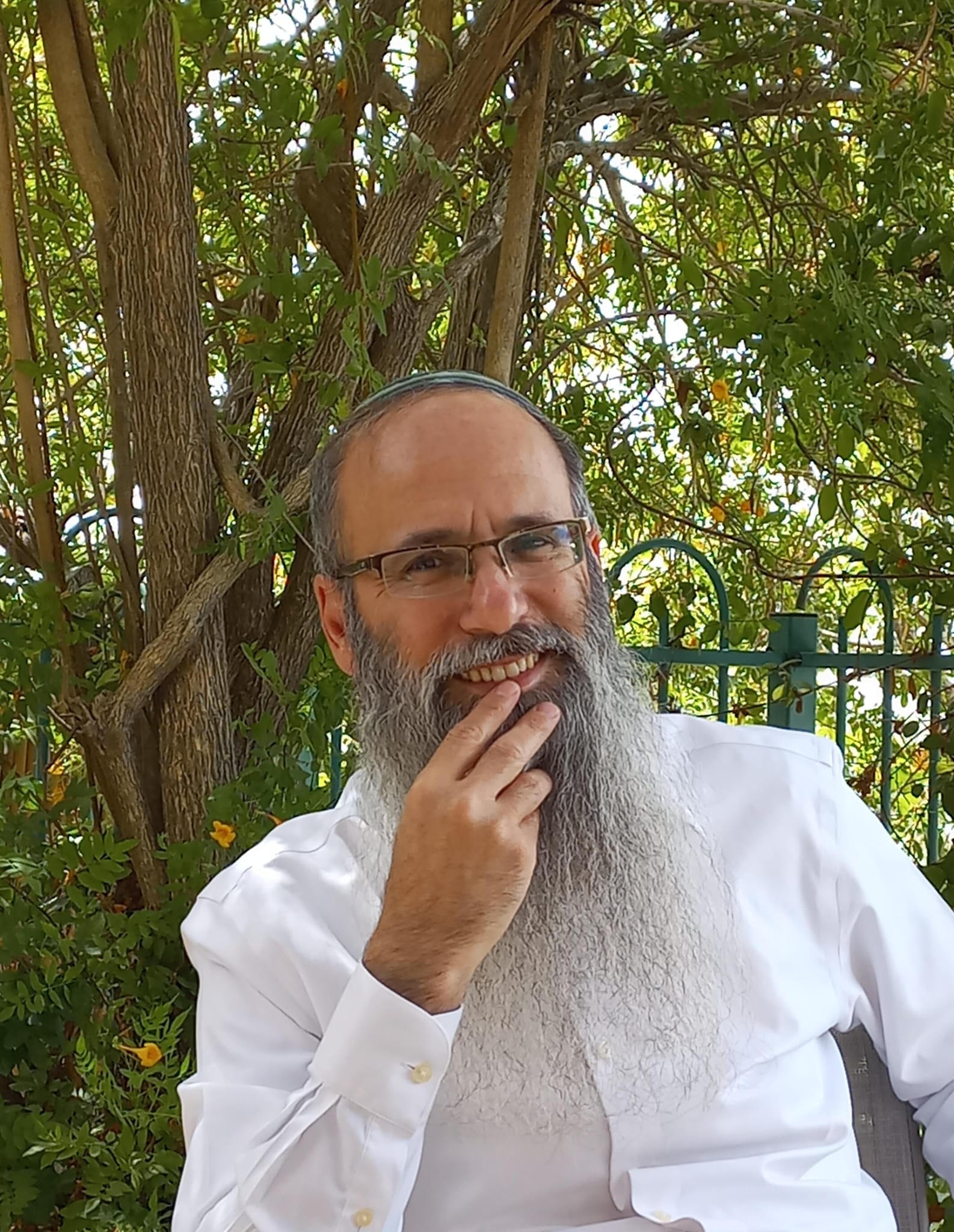 זו הסיבה למתקפה של הרב עדס על בצלאל סמוטריץ'