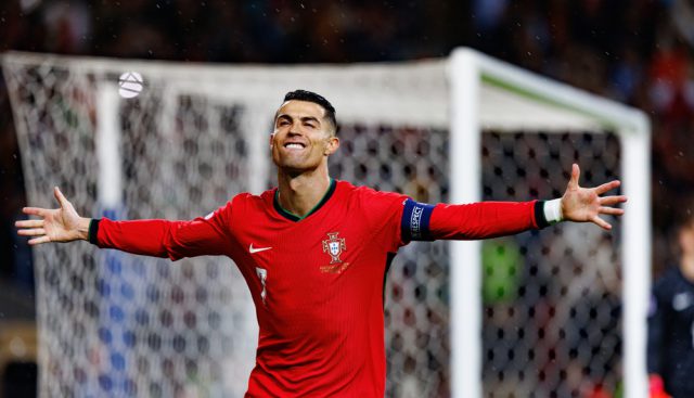 כמה רונאלדו מרוויח בשנה?